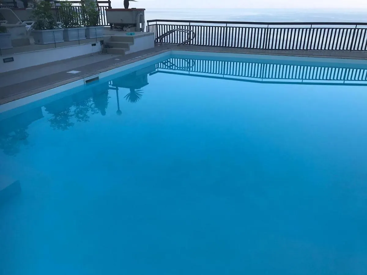 Taormina Panoramic Seaview Apartment